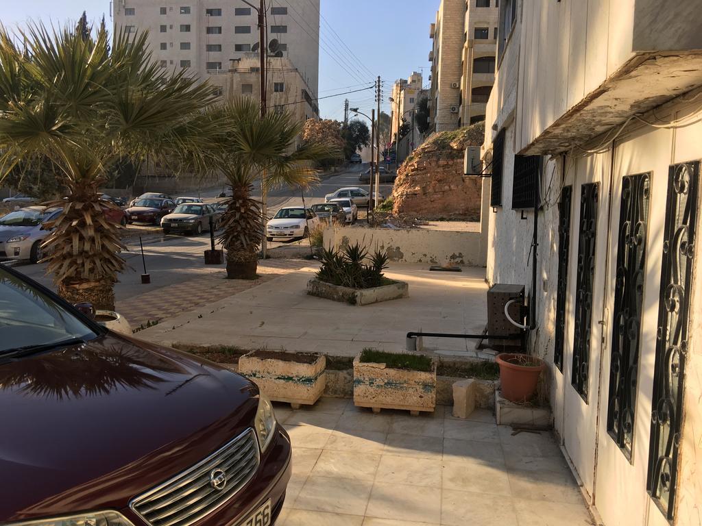 Aljazeera Hotel Apartments アンマン エクステリア 写真