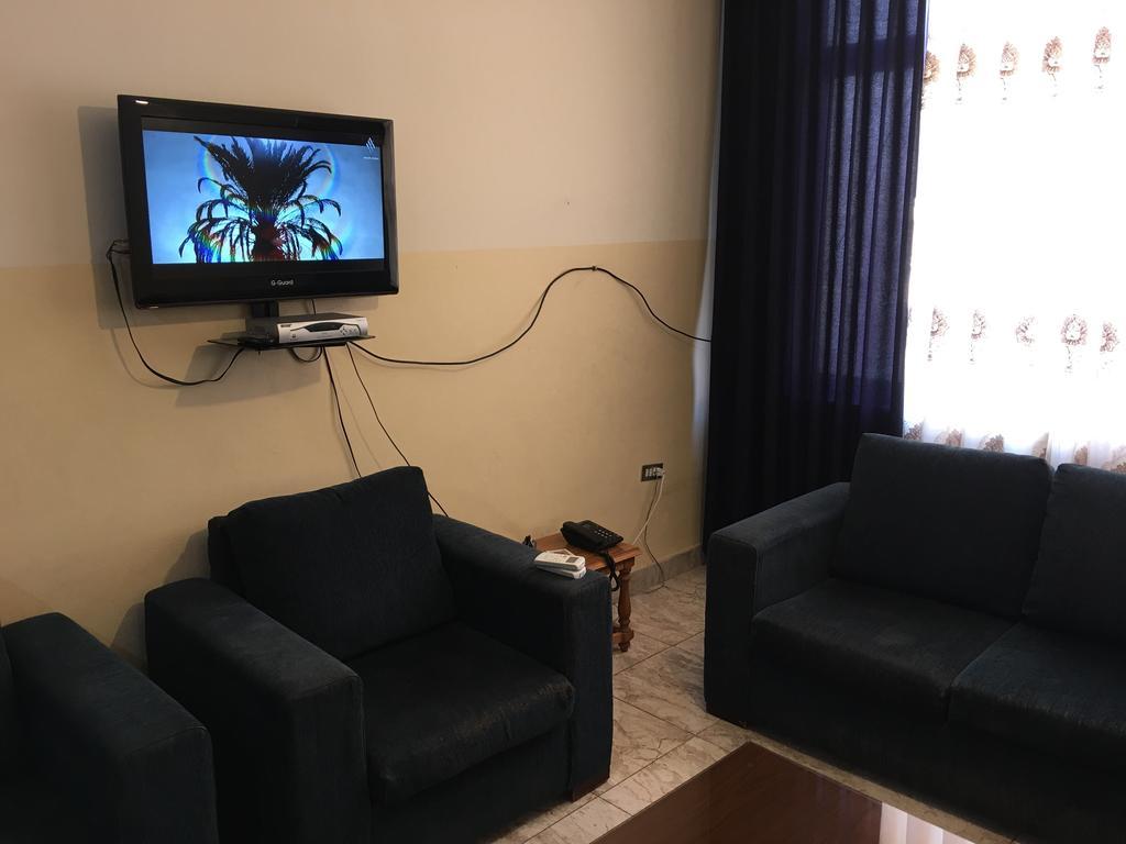 Aljazeera Hotel Apartments アンマン エクステリア 写真